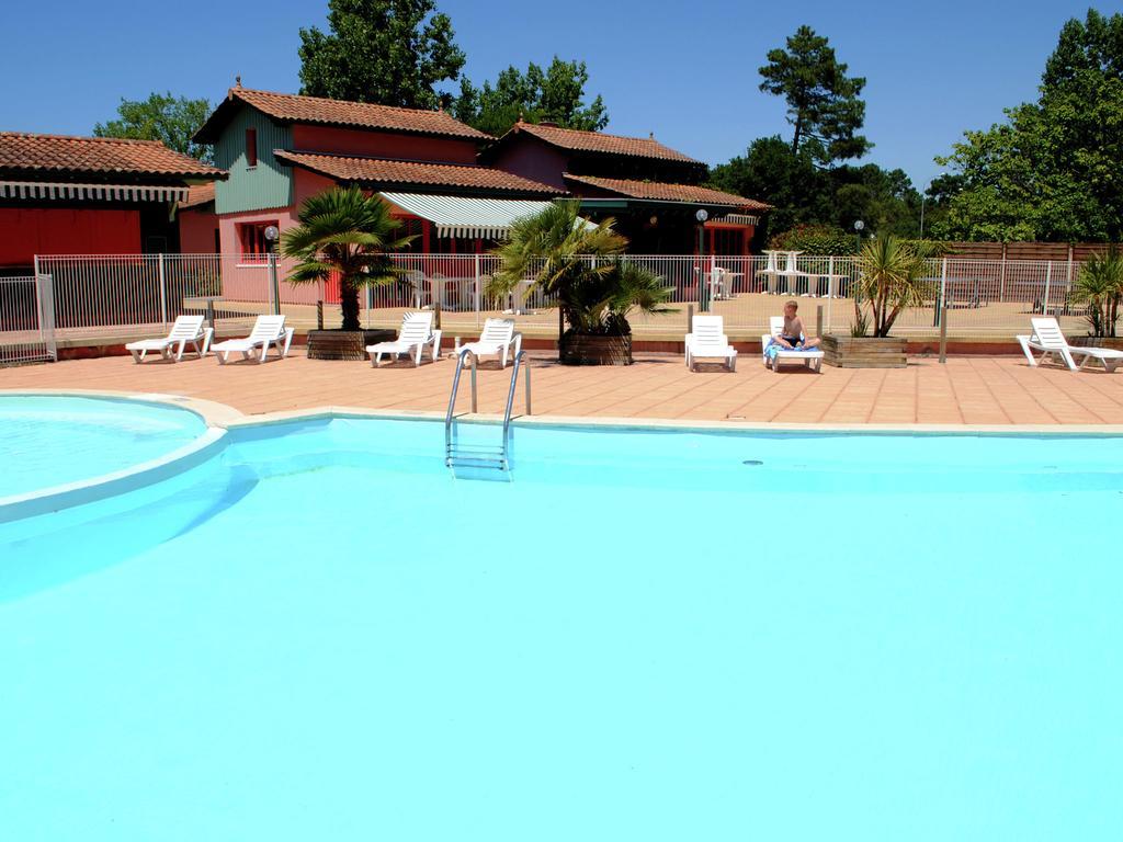 Residence Nemea Les Rives De Saint Brice Ares Dış mekan fotoğraf